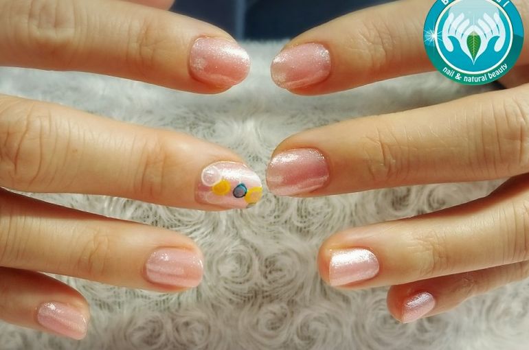 稲毛のネイルサロンはマニキュアメニューもございます 心がよころぶネイルを がコンセプトの稲毛のネイルサロン Bare Soul